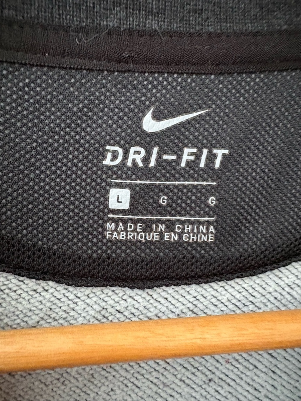 Nike dri fit crewneck sweater color block pink grey black size large - Picture 3 of 9